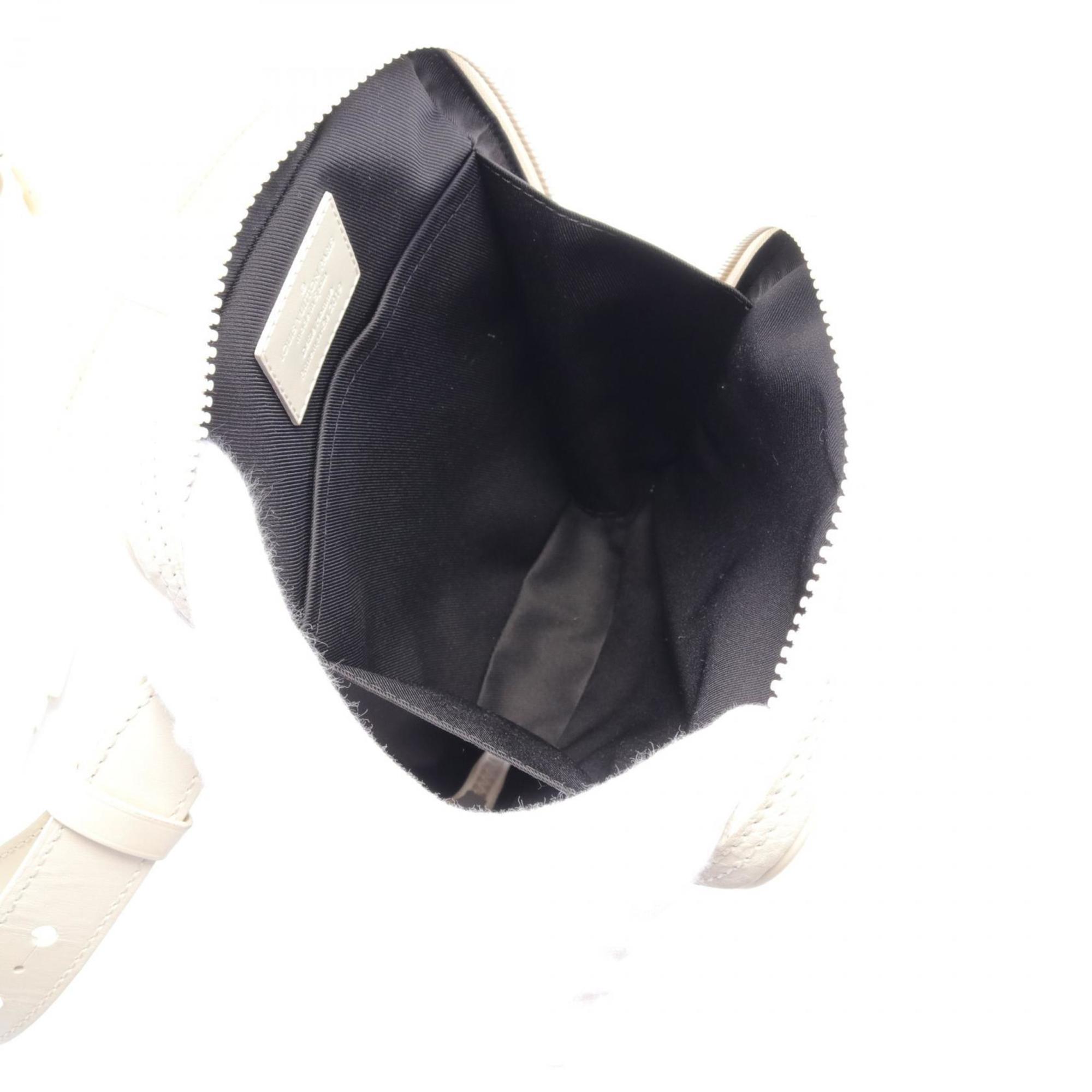 Louis Vuitton Utility Side