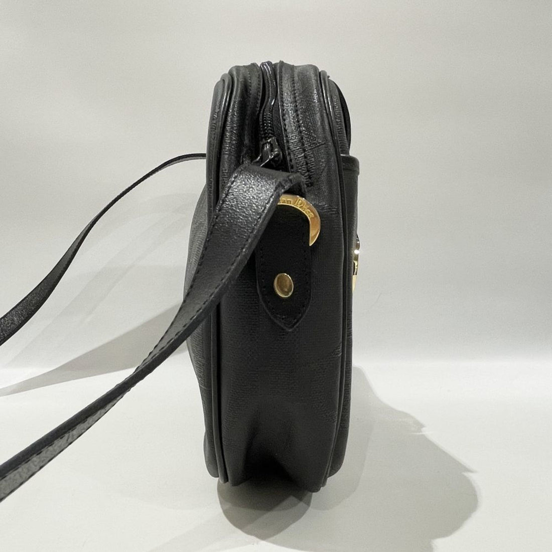 Dior --