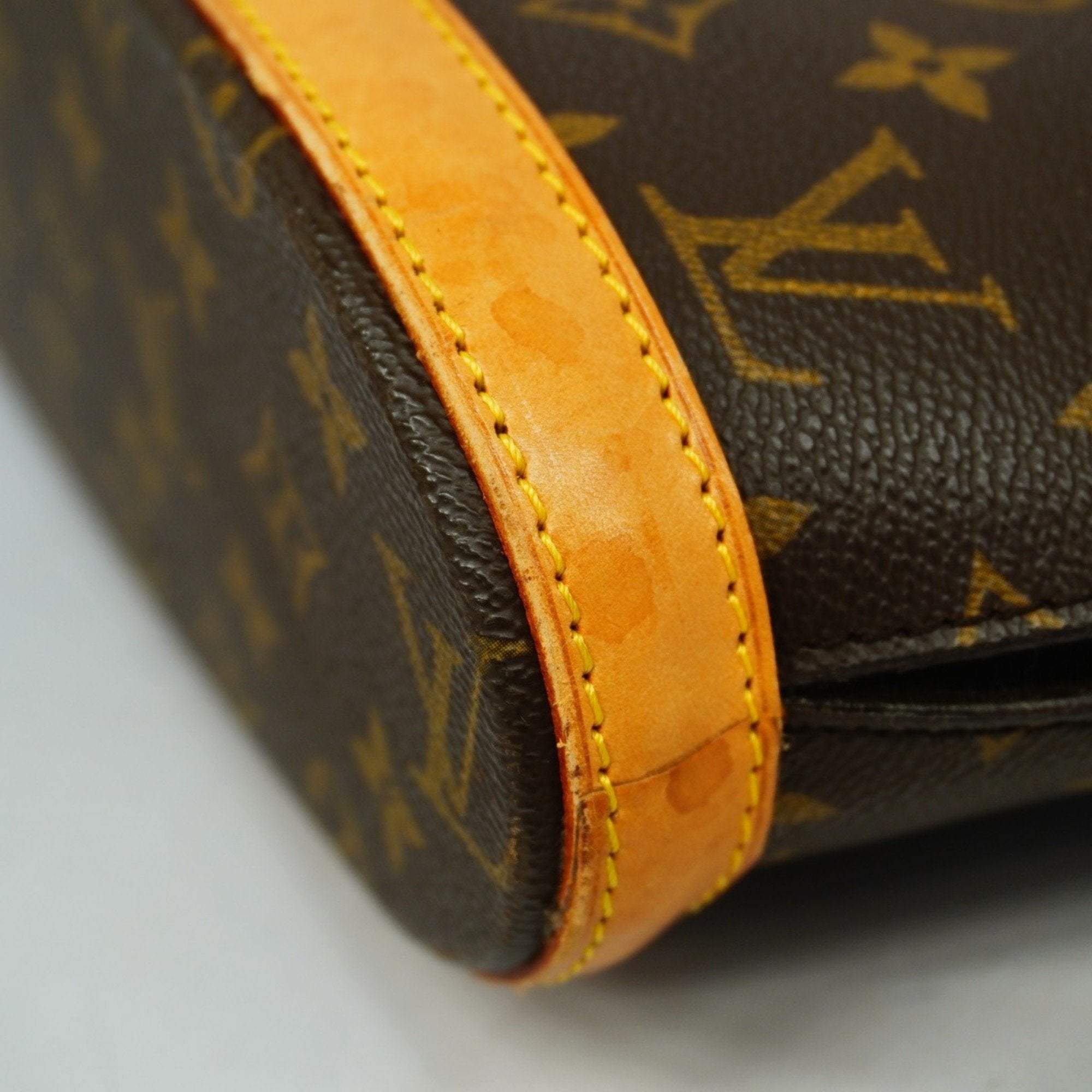 Louis Vuitton Babylone
