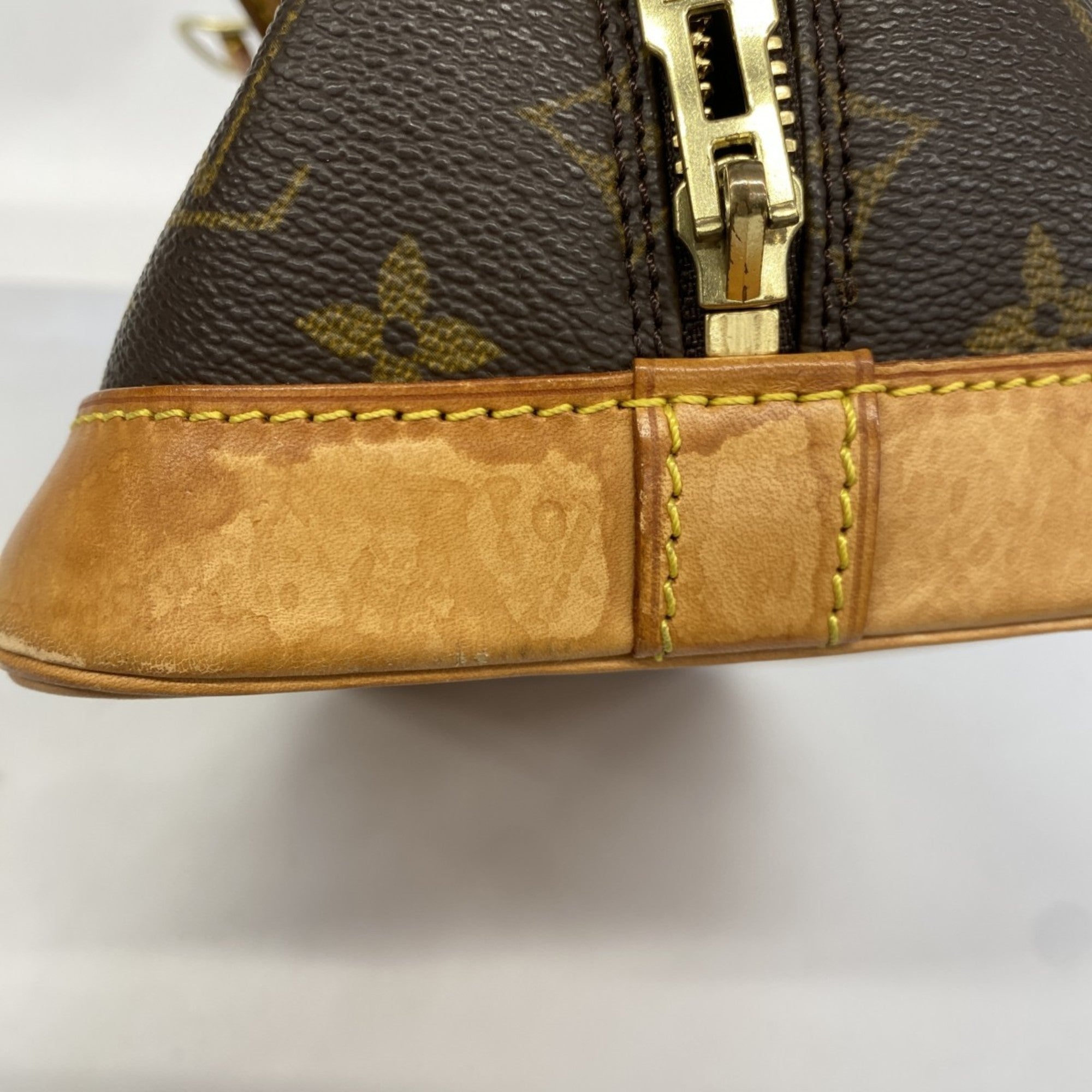 Louis Vuitton Alma