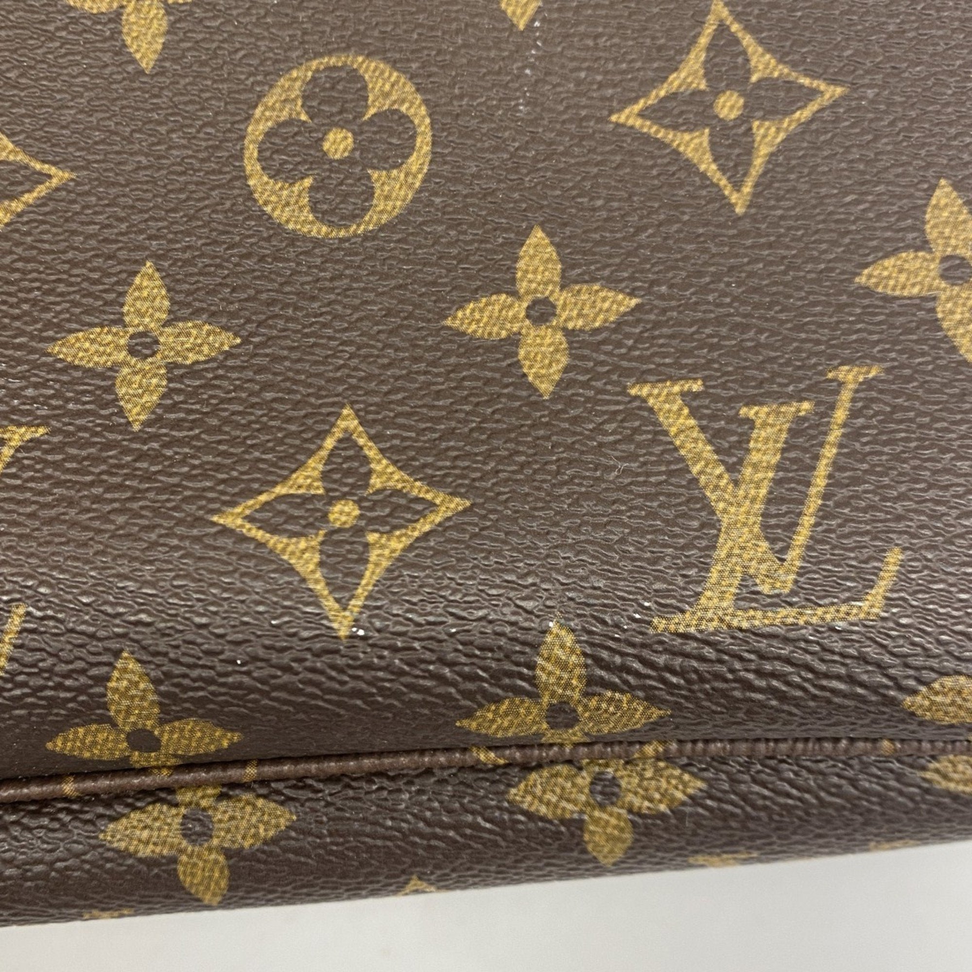 Louis Vuitton Neverfull Pm