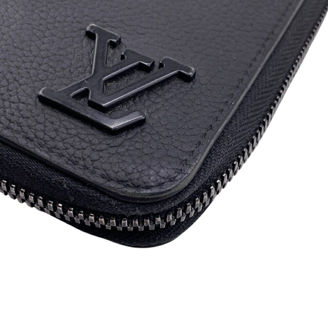 Louis Vuitton Zippy Wallet