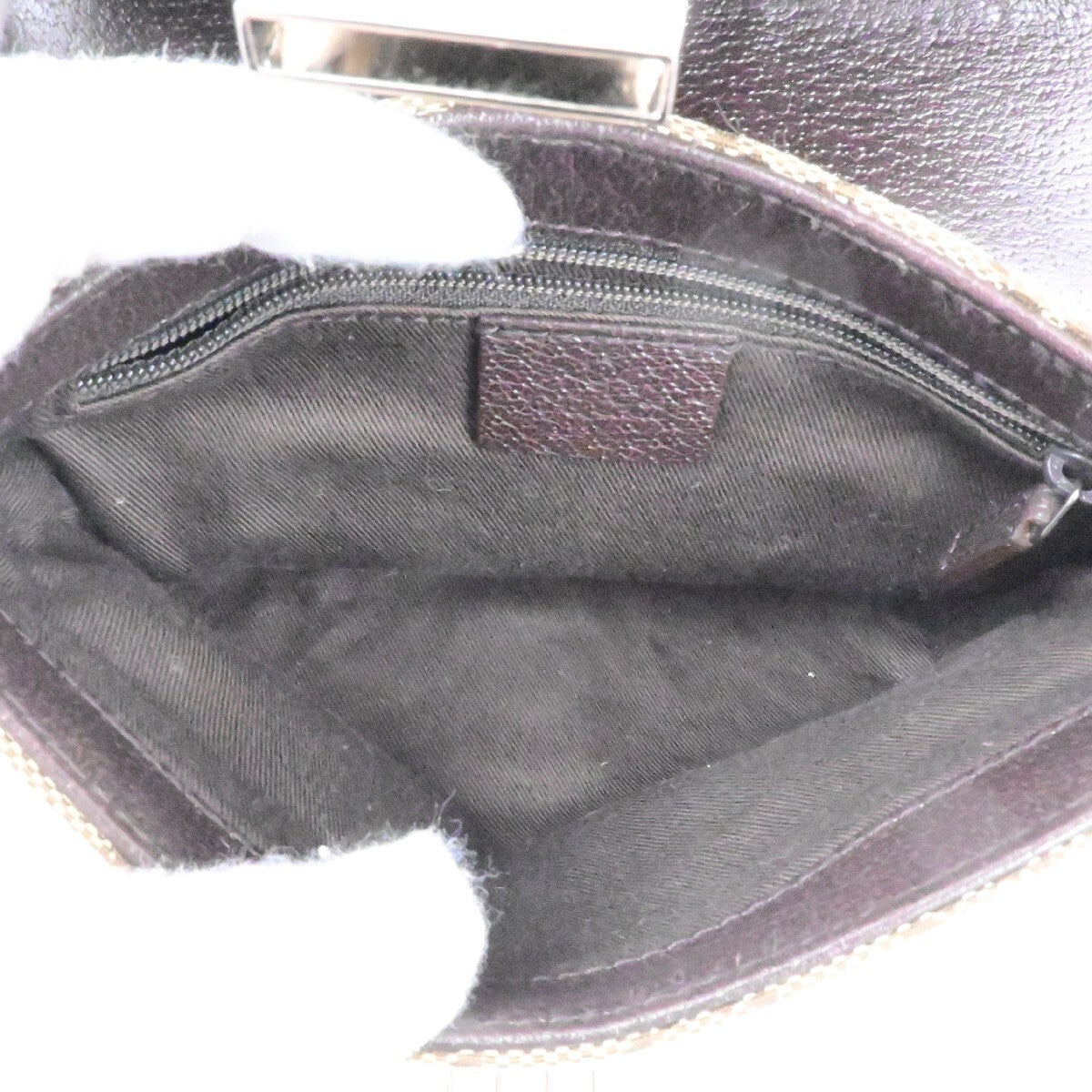 Gucci Gg Canvas