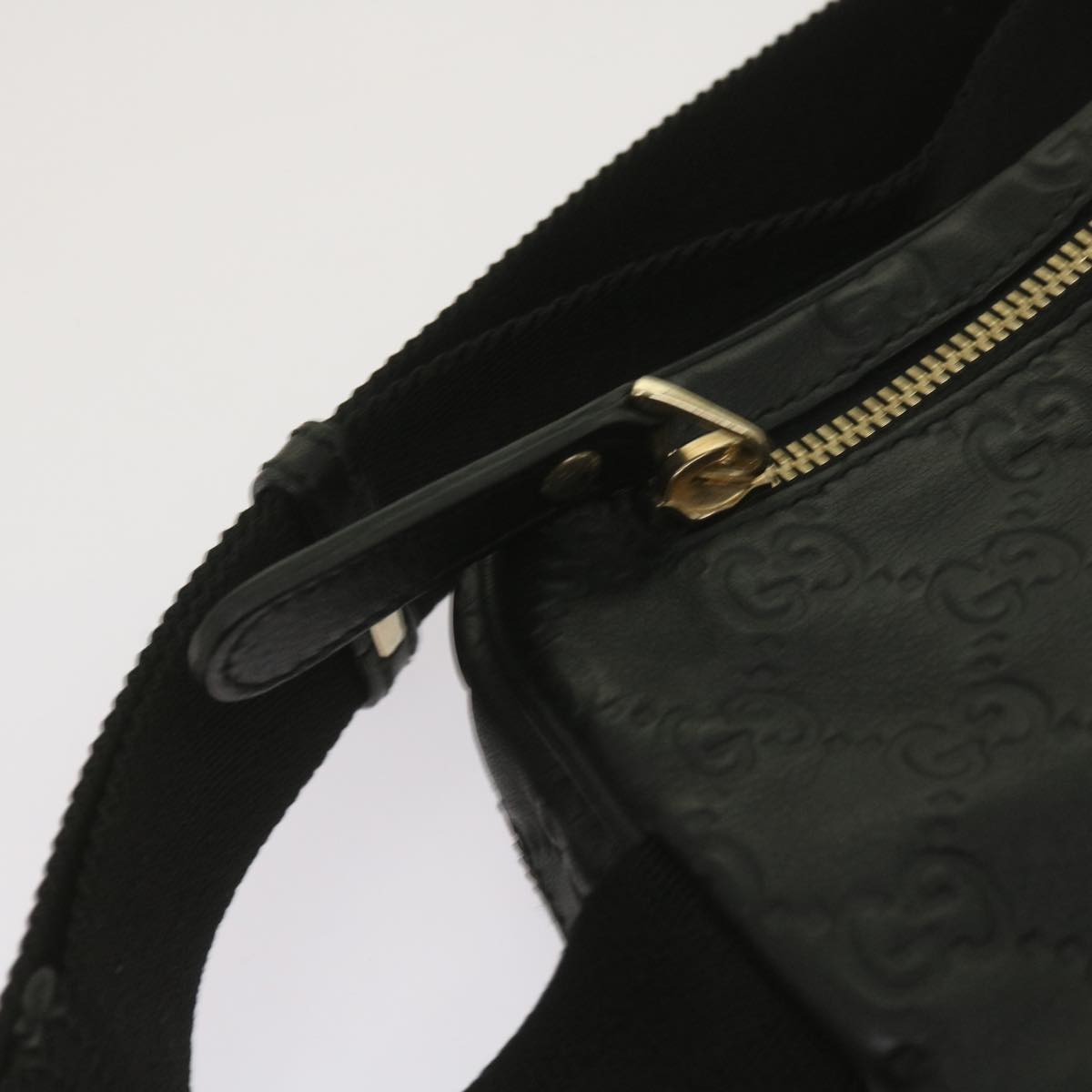 Gucci Gg Signature