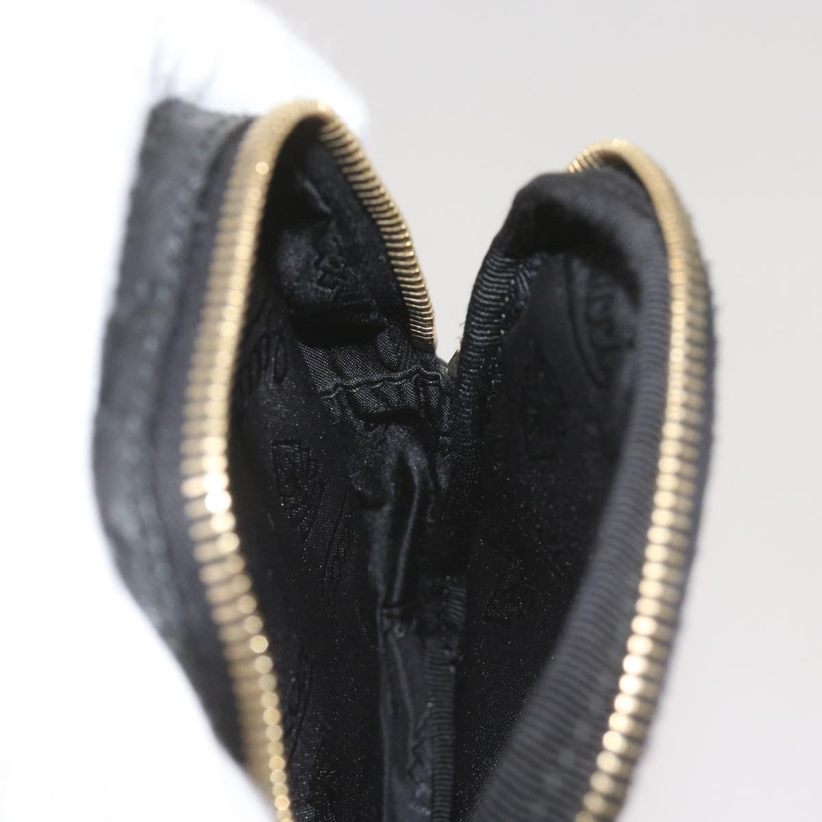 Gucci Gg Signature