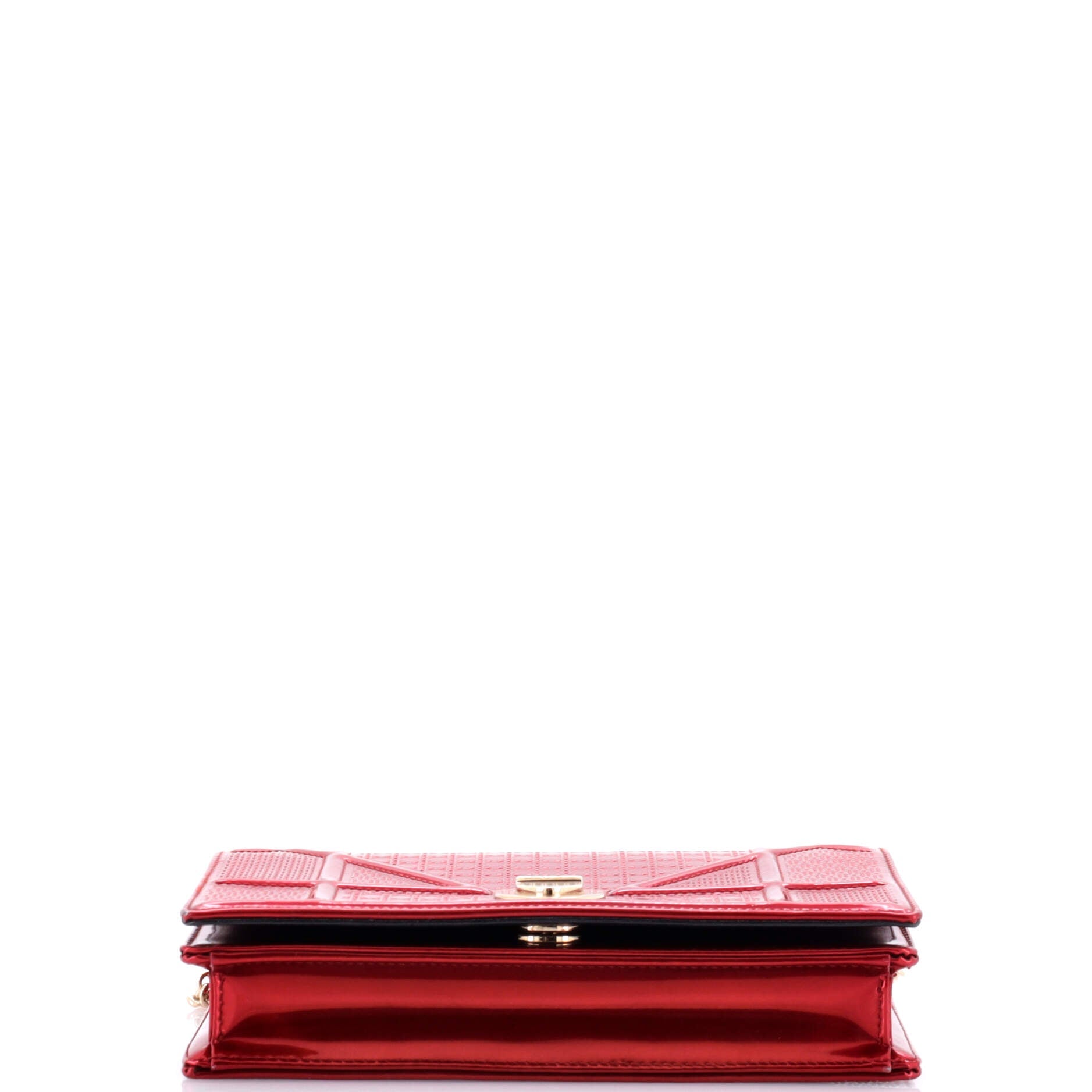 Diorama Wallet On Chain Cannage Embossed Calfskin