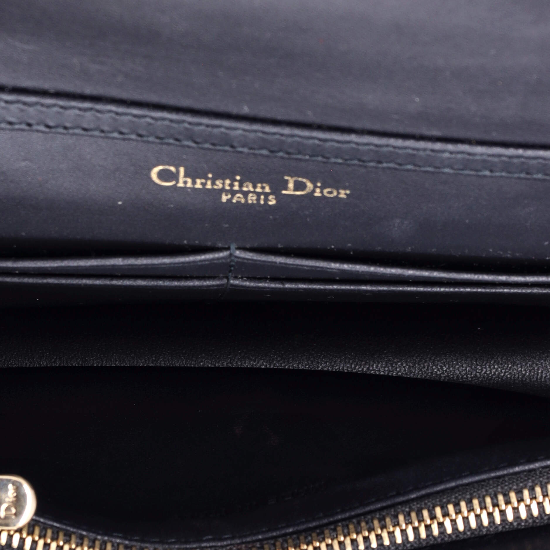Diorama Wallet On Chain Cannage Embossed Calfskin