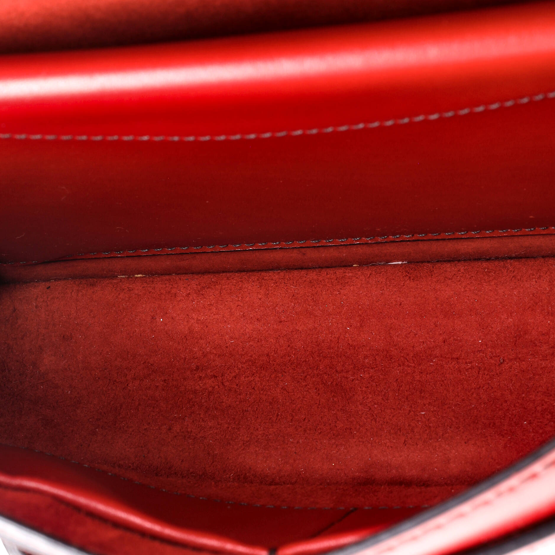 J'adior Flap Bag Leather Medium