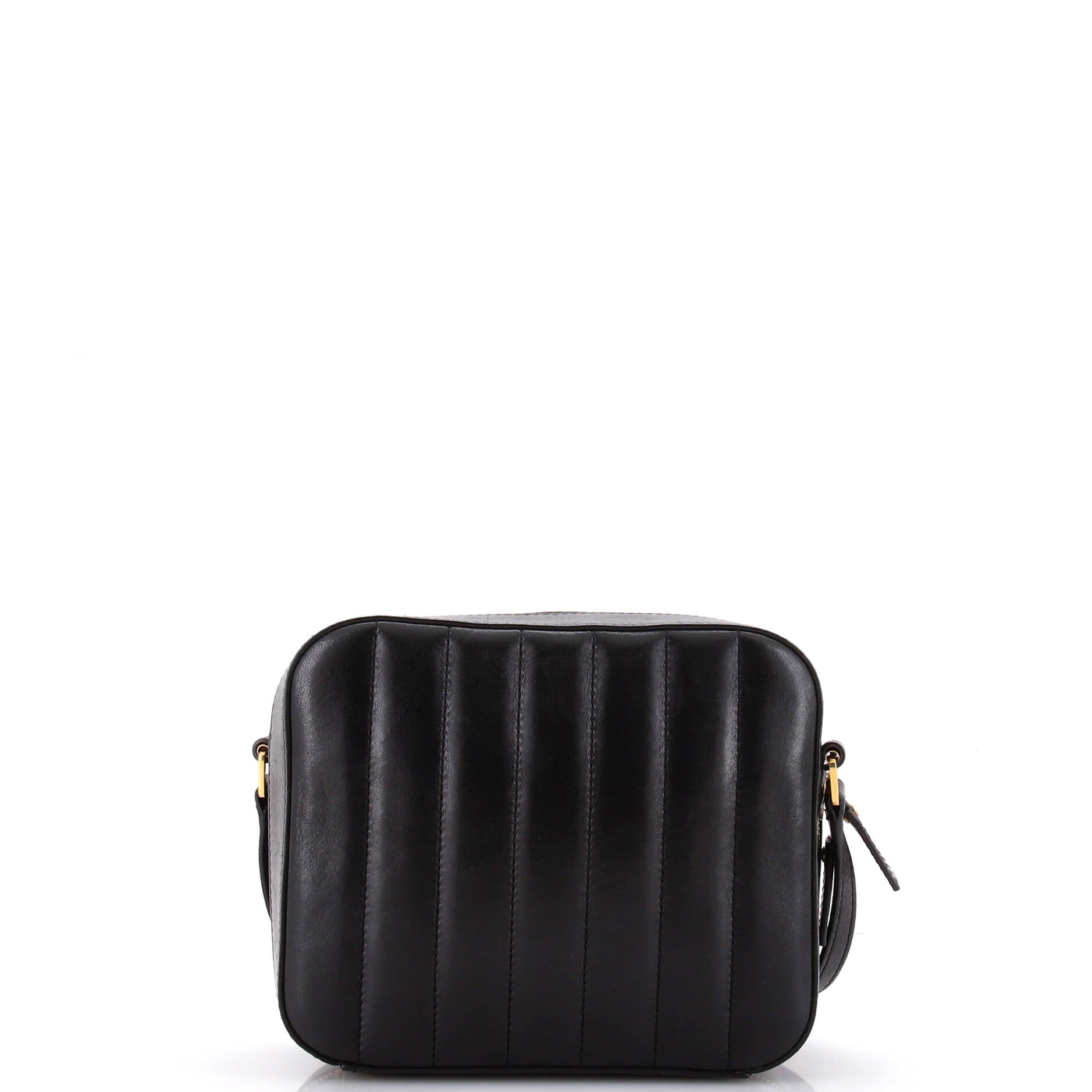 Vicky Camera Bag Vertical Quilted Leather Medium