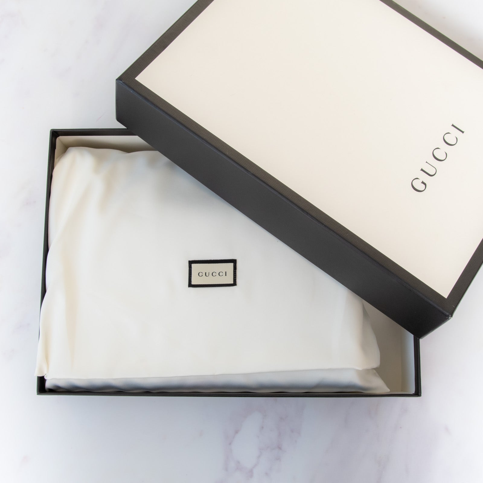 Gucci Gg Supreme Web Zipped Pouch Leather Clutch Bag