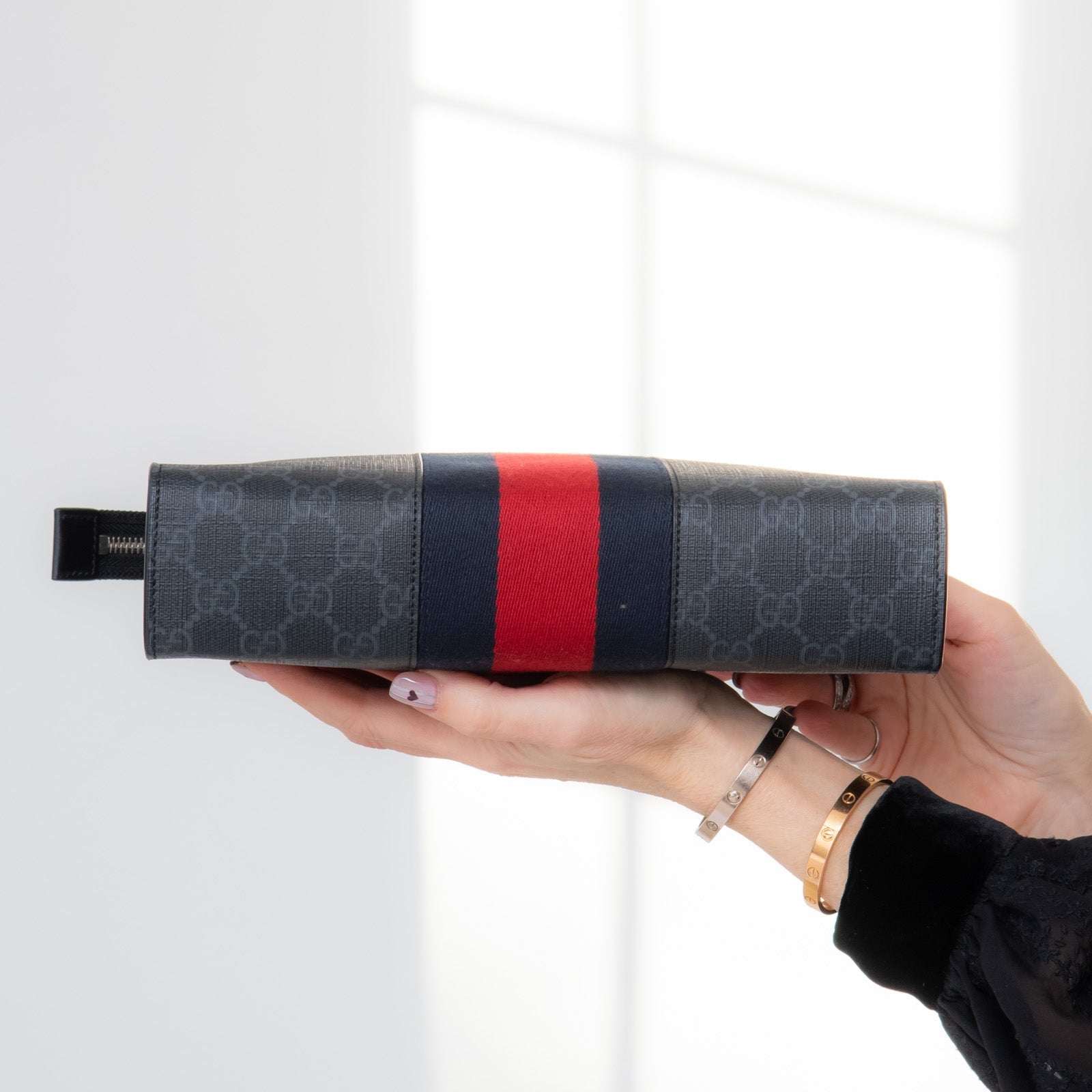 Gucci Gg Supreme Web Zipped Pouch Leather Clutch Bag